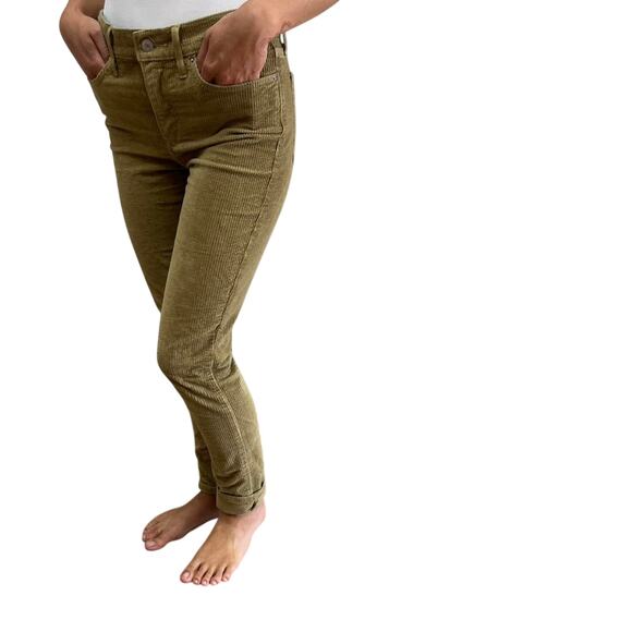 Levis 29/30 Tan Corduroy Skinnys - Picture 7 of 7